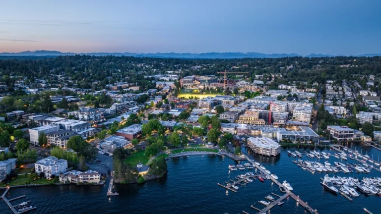 Private Limo Service Seattle Airport to Kirkland WA